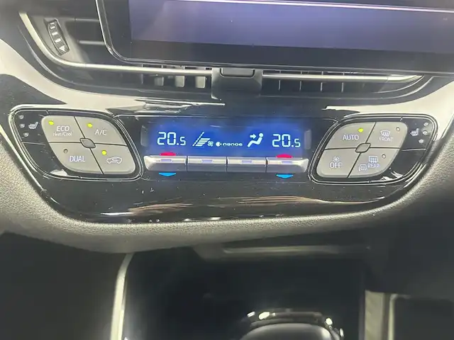 トヨタ Ｃ－ＨＲ 愛知県 2017(平29)年 5.9万km レッドマイカクリスタルシャイン/ブラック トヨタセーフティ/社外ナビ/ブラインドスポットモニター/バックカメラ/クルーズコントロール/ドライブレコーダー/ETC/純正フロアマット/ハーフレザー/シートヒーター/純正AW/レーンキープ/オートライト/オートマチックハイビーム/純正LEDライト/ドアバイザー