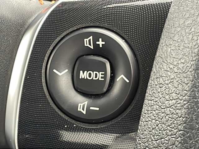 トヨタ シエンタ G クエロ 新潟県 2018(平30)年 2.1万km クールボルドーガラスフレーク 純正SDナビ/バックカメラ/フルセグテレビ/アイドリングストップ/プッシュスタート/両側パワースライドドア/純正ビルトインETC/ステアリングスイッチ/ハーフレザーシート/LEDヘッドライト/本革巻きステアリング