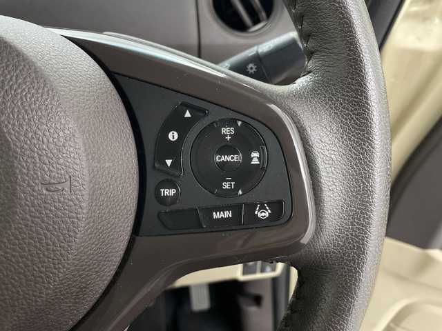 ホンダ Ｎ ＢＯＸ G L ターボ ホンダセンシング 群馬県 2020(令2)年 3万km プレミアムアイボリーパールⅡ 純正８型ナビ　バックカメラ　衝突被害軽減ブレーキ　両側電動スライドドア　アダプティブクルーズコントロール　シートヒーター　レーンキープアシスト　純正ビルトインＥＴＣ　ＬＥＤ　オートライト　禁煙車