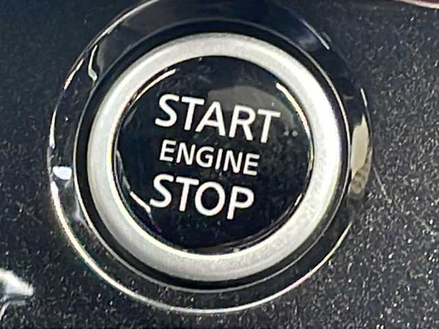 日産 セレナ オーテック セーフティパッケージ 長野県 2021(令3)年 1.7万km ダイヤモンドブラック プロパイロット/エマージェンシーブレーキ/純正１０インチナビフルセグTV/大型フリップダウンモニター/アラウンドビューモニター/ハンズフリー両側パワースライドドア/インテリジェントルームミラー/インテリジェントクルーズコントロール/オーテック１６インチアルミ/保証書