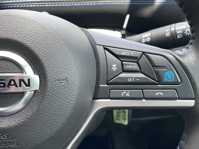 日産 セレナ オーテック セーフティパッケージ 長野県 2021(令3)年 1.7万km ダイヤモンドブラック プロパイロット/エマージェンシーブレーキ/純正１０インチナビフルセグTV/大型フリップダウンモニター/アラウンドビューモニター/ハンズフリー両側パワースライドドア/インテリジェントルームミラー/インテリジェントクルーズコントロール/オーテック１６インチアルミ/保証書