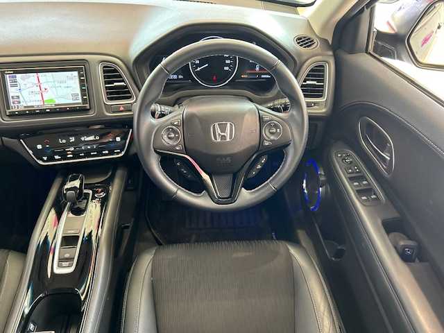 ホンダ ヴェゼル ハイブリッド Z ホンダセンシング 埼玉県 2019(令1)年 3.1万km ミッドナイトブルービームM ホンダセンシング /純正メモリナビ/　　CD/BT /バックカメラ /レーダークルーズコントロール /LEDオートライト /ハーフレザーシート /シートヒーター /純正17インチアルミホイール /電子パーキング/パドルシフト /ステアリングスイッチ/純正ETC
