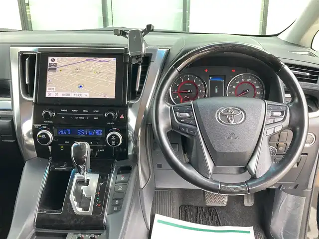 トヨタ アルファード S Cパッケージ 香川県 2020(令2)年 5.6万km ブラック 登録時走行距離：55455km/モデリスタエアロ/メーカー純正ナビ/　CD DVD BT フルセグTV/純正フリップダウンモニター（V12T-R68C）/バックカメラ/両側パワースライドドア/パワーバックドア/プリクラッシュセーフティシステム/レーンキープアシスト/レーダークルーズコントロール/クリアランスソナー/ブラインドスポットモニター/オートハイビーム/LEDヘッドライト/オートライト/フォグランプ/ブラックレザーシート/シートベンチレーション/オットマン/ロールサンシェード/前後ドライブレコーダー/ビルトインETC/デジタルインナーミラー/AC100V充電/木目革巻きコンビステアリング/ステアリングスイッチ/プッシュスタート/スマートキー