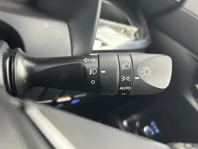 トヨタ アルファード S Cパッケージ 熊本県 2020(令2)年 5.6万km ブラック 禁煙車/モデリスタエアロ/メーカー純正9インチナビ/　CD DVD BT フルセグTV/純正フリップダウンモニター（V12T-R68C）/バックカメラ/社外前後ドライブレコーダー（T2ーD205W）/ビルトインETC/両側パワースライドドア/パワーバックドア/プリクラッシュセーフティシステム/レーンキープアシスト/レーダークルーズコントロール/前後クリアランスソナー/ブラインドスポットモニター/前席シートヒーター/ステアリングヒーター/前席エアーシート/前席パワーシート/メモリシート/オットマン/オートハイビーム/ロールサンシェード/デジタルインナーミラー/純正フロアマット/純正１８インチAW/オートライト/オートマチックハイビーム/LEDヘッドライト/フォグランプ/スマートキー/プッシュスタート/ステアリングスイッチ/プッシュスタート/スマートキー