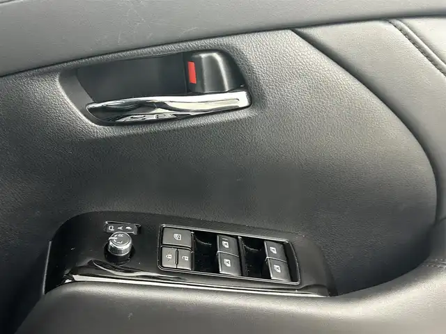 トヨタ アルファード S Cパッケージ 熊本県 2020(令2)年 5.6万km ブラック 禁煙車/モデリスタエアロ/メーカー純正9インチナビ/　CD DVD BT フルセグTV/純正フリップダウンモニター（V12T-R68C）/バックカメラ/社外前後ドライブレコーダー（T2ーD205W）/ビルトインETC/両側パワースライドドア/パワーバックドア/プリクラッシュセーフティシステム/レーンキープアシスト/レーダークルーズコントロール/前後クリアランスソナー/ブラインドスポットモニター/前席シートヒーター/ステアリングヒーター/前席エアーシート/前席パワーシート/メモリシート/オットマン/オートハイビーム/ロールサンシェード/デジタルインナーミラー/純正フロアマット/純正１８インチAW/オートライト/オートマチックハイビーム/LEDヘッドライト/フォグランプ/スマートキー/プッシュスタート/ステアリングスイッチ/プッシュスタート/スマートキー