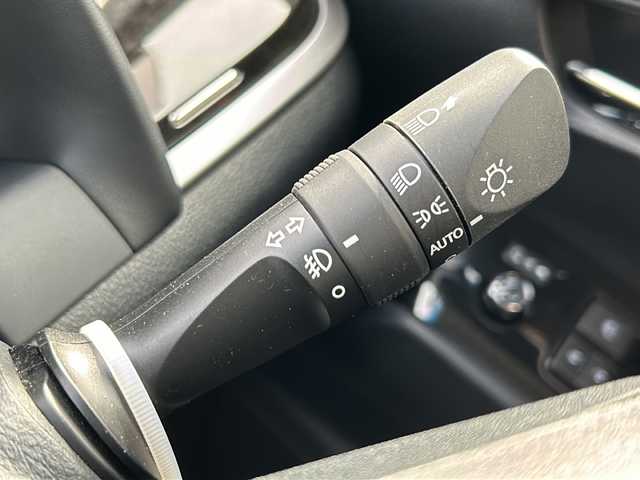 トヨタ ヴェルファイア Z 千葉県 2016(平28)年 1.5万km 黒 １０型ナビＮＳＺＮ－Ｚ６６Ｔ　バックカメラ　両側パワースライドドア　ＥＴＣ　革調シートカバー　スマートキー　プッシュスタート　１８インチアルミホイール　ＬＥＤライト　オートライト リアスポイラー/登録時走行距離:14718km/純正ナビ/純正フロアマット/レザーシートカバー/革巻きステアリング/ステアリングスイッチ/電動パーキングブレーキ/ブレーキホールド/ETC/スマートキ―/スペアキー/ドアバイザー/ウィンカーミラー