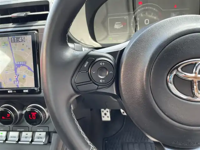 トヨタ ＧＲ８６ RZ 滋賀県 2023(令5)年 3.9万km マグネタイトグレーメタリック 純正9インチナビ/(CD/DVD/フルセグ/Bluetooth)/バックカメラ/クルーズコントロール/シートヒーター/ステアリングスイッチ/ETC/プッシュスタート/スマートキー