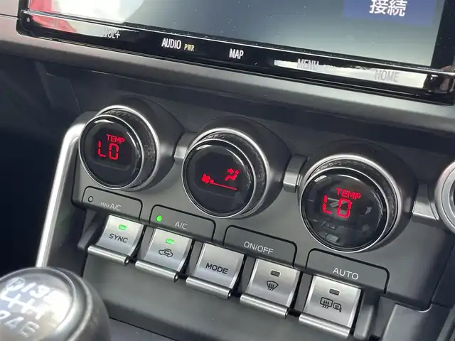 トヨタ ＧＲ８６ RZ 滋賀県 2023(令5)年 3.9万km マグネタイトグレーメタリック 純正9インチナビ/(CD/DVD/フルセグ/Bluetooth)/バックカメラ/クルーズコントロール/シートヒーター/ステアリングスイッチ/ETC/プッシュスタート/スマートキー