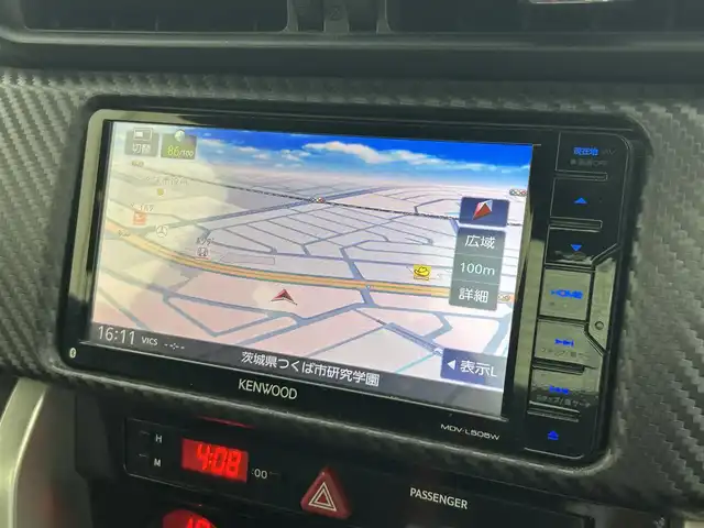 トヨタ ８６ GT 茨城県 2018(平30)年 10.3万km クリスタルホワイトパール 7インチナビ/Bluetooth/フルセグ/CD/DVD/AM/FM/クルコン/ETC/LEDヘッドライト/ロクサーニスポーツAW/フロントフォグランプ/プッシュスタート/スマートキー