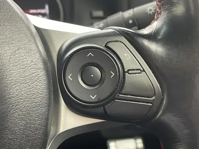 トヨタ ８６ GT 茨城県 2018(平30)年 10.3万km クリスタルホワイトパール 7インチナビ/Bluetooth/フルセグ/CD/DVD/AM/FM/クルコン/ETC/LEDヘッドライト/ロクサーニスポーツAW/フロントフォグランプ/プッシュスタート/スマートキー