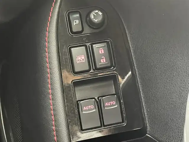 トヨタ ８６ GT 茨城県 2018(平30)年 10.3万km クリスタルホワイトパール 7インチナビ/Bluetooth/フルセグ/CD/DVD/AM/FM/クルコン/ETC/LEDヘッドライト/ロクサーニスポーツAW/フロントフォグランプ/プッシュスタート/スマートキー