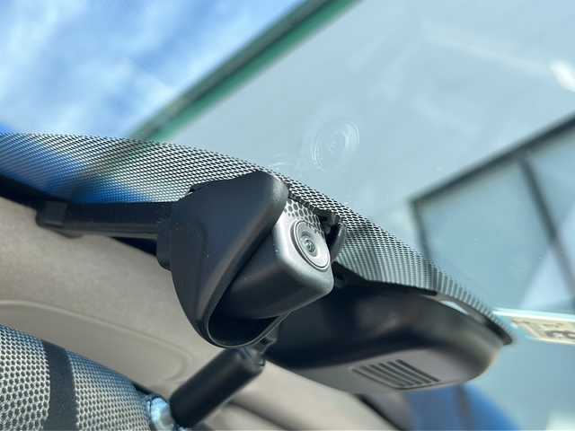 ホンダ フリード ハイブリット G ホンダセンシング 岐阜県 2020(令2)年 6.8万km クリスタルブラックパール 登録時走行距離：67625km/純正ナビ/バックカメラ/フルセグテレビ・Bluetooth・CD・DVD再生可/両側パワースライドドア/レーダークルーズコントロール/レーンキープアシスト/プリクラッシュセーフティー/ETC/シートヒーター/LEDヘッドライト/フォグランプ/オートライト/ドライブレコーダー/純正フロアマット/保証書