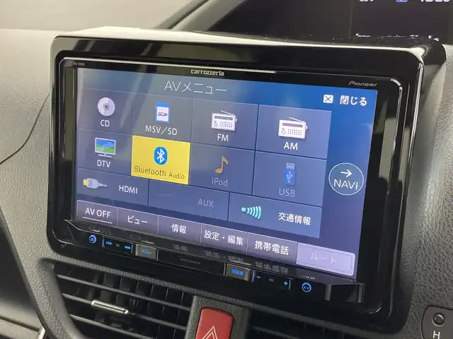 トヨタ ヴォクシー ZS 煌 新潟県 2019(平31)年 7.4万km ホワイトパールクリスタルシャイン 社外ナビ/バックカメラ/Bluetooth/CD/DVD/AUX/革巻きステアリング/HDMI/フルセグTV/ETC/両側パワースライドドア/ウォークスルー/LEDヘッドライト/プッシュスタート/スペアキー