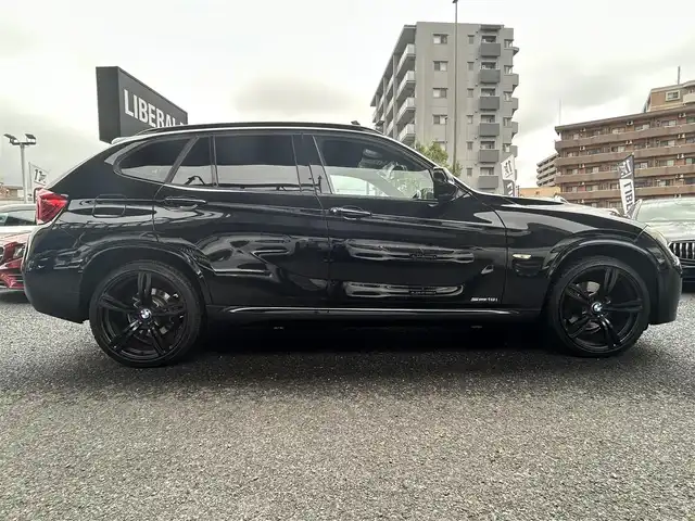 ＢＭＷ Ｘ１ sDrive 18i Mスポーツパッケージ 宮城県 2011(平23)年 8.4万km サファイアブラックP iDriveナビゲーションシステム/コンフォートアクセス/社外19インチAW/ルーフレール/ステアリングスイッチ/ETC車載器