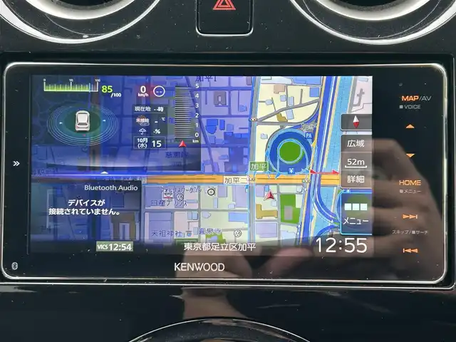 日産 ノート X DIG－S Vセレ +セーフ 東京都 2014(平26)年 14.1万km ブリリアントシルバー ワンオーナー/社外メモリナビ(MDV-M807HDM)/AM/FM/CD/DVD/Bluetooth/SMART USEN/iPod/USB/フルセグTV/ETC/エマージェンシーブレーキ/レーンキープアシスト/社外ドライブレコーダー/アイドリングストップ/ヘッドライトへレベライザー/純正フロアマット/プッシュスタート/ドアバイザー/取扱説明書/保証書