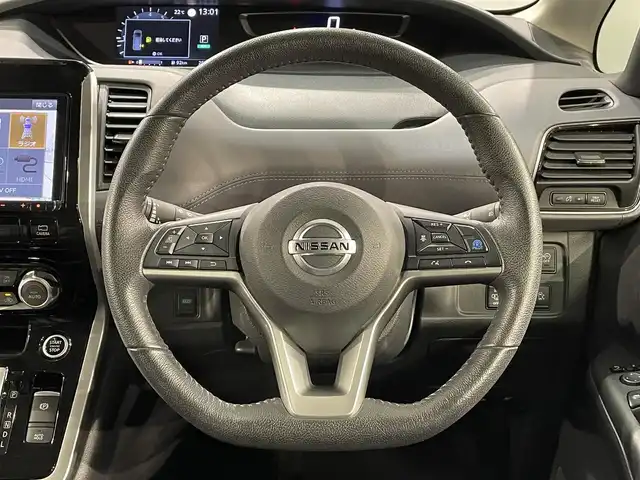 日産 セレナ ハイウェイスター V 愛知県 2021(令3)年 2.6万km インペリアルアンバーP アルパイン９インチナビ/アラウンドビューモニター/プロパイロット/アルパインフリップダウンモニター/両側パワースライドドア/衝突軽減ブレーキ/車線逸脱警報/ブラインドスポットモニター/クリアランスソナー/電動パーキングブレーキ/ブレーキホールド/防水シート/ビルトインＥＴＣ/デジタルインナーミラー/アクセサリーソケット/アイドリングストップ/ISOFIX/LEDヘッドライト/純正16インチアルミホイール