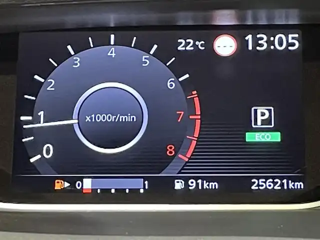 日産 セレナ ハイウェイスター V 愛知県 2021(令3)年 2.6万km インペリアルアンバーP アルパイン９インチナビ/アラウンドビューモニター/プロパイロット/アルパインフリップダウンモニター/両側パワースライドドア/衝突軽減ブレーキ/車線逸脱警報/ブラインドスポットモニター/クリアランスソナー/電動パーキングブレーキ/ブレーキホールド/防水シート/ビルトインＥＴＣ/デジタルインナーミラー/アクセサリーソケット/アイドリングストップ/ISOFIX/LEDヘッドライト/純正16インチアルミホイール