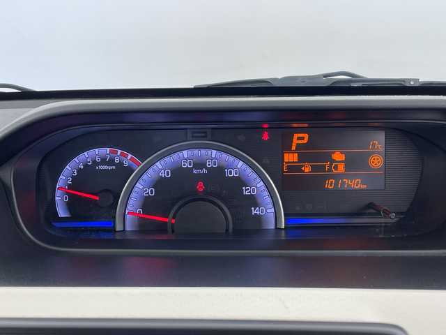 スズキ ワゴンＲ HYBRID FX 鹿児島県 2018(平30)年 10.2万km スペリアホワイト 社外ナビ/（AM/FM/CD/DVD/Bluetooth）/ワンセグテレビ/オートエアコン/アイドリングストップ/シートヒーター/ヘッドライトレベライザー/社外AW/フロアマット/ドアバイザー/リモコンキー