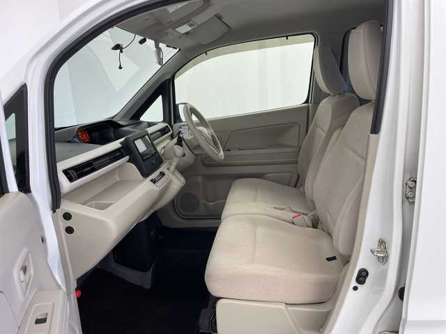 スズキ ワゴンＲ HYBRID FX 鹿児島県 2018(平30)年 10.2万km スペリアホワイト 社外ナビ/（AM/FM/CD/DVD/Bluetooth）/ワンセグテレビ/オートエアコン/アイドリングストップ/シートヒーター/ヘッドライトレベライザー/社外AW/フロアマット/ドアバイザー/リモコンキー