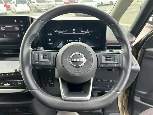 日産 セレナ ハイウェイスター V 和歌山県 2022(令4)年 1.5万km 茶 純正ナビ/フルセグTV/アラウンドビューモニター/TVキャンセラー/デジタルインナーミラー/エマージェンシーブレーキ/プロパイロット/コーナーセンサー/置くだけ充電/シートヒーター/純正ビルトインETC2.0/前後ドライブレコーダー/LEDヘッドライト/オートライト