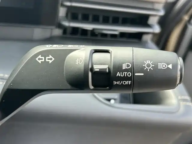 日産 セレナ ハイウェイスター V 和歌山県 2022(令4)年 1.5万km 茶 純正ナビ/フルセグTV/アラウンドビューモニター/TVキャンセラー/デジタルインナーミラー/エマージェンシーブレーキ/プロパイロット/コーナーセンサー/置くだけ充電/シートヒーター/純正ビルトインETC2.0/前後ドライブレコーダー/LEDヘッドライト/オートライト