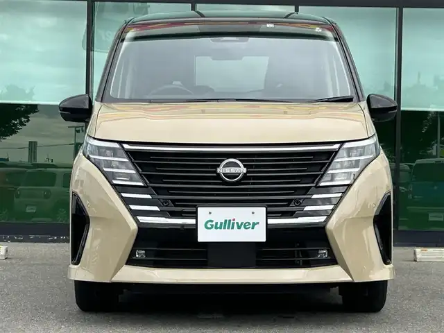 日産 セレナ ハイウェイスター V 和歌山県 2022(令4)年 1.5万km 茶 純正ナビ/フルセグTV/アラウンドビューモニター/TVキャンセラー/デジタルインナーミラー/エマージェンシーブレーキ/プロパイロット/コーナーセンサー/置くだけ充電/シートヒーター/純正ビルトインETC2.0/前後ドライブレコーダー/LEDヘッドライト/オートライト