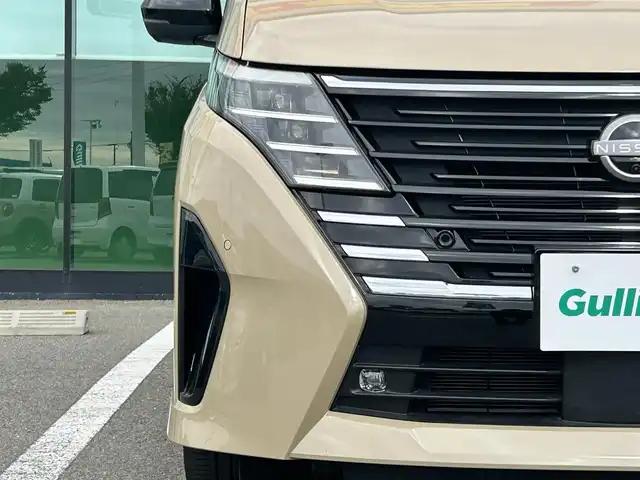 日産 セレナ ハイウェイスター V 和歌山県 2022(令4)年 1.5万km 茶 純正ナビ/フルセグTV/アラウンドビューモニター/TVキャンセラー/デジタルインナーミラー/エマージェンシーブレーキ/プロパイロット/コーナーセンサー/置くだけ充電/シートヒーター/純正ビルトインETC2.0/前後ドライブレコーダー/LEDヘッドライト/オートライト