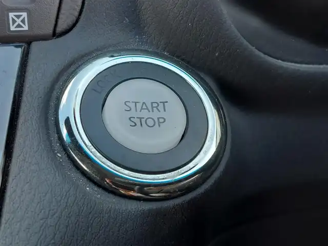 日産 シーマ ハイブリッド VIP 東京都 2020(令2)年 4.3万km スーパーブラック サンルーフ/BOSEサウンド/本革シート/シートヒーター/ベンチレーション/メーカーオプションナビ/アラウンドビューモニター/ブラインドスポットモニター/エマージェンシーブレーキ/インテリジェントクルーズコントロール/レーンキープアシスト/ビルトインETC2.0/AC100V電源/リアサンシェード