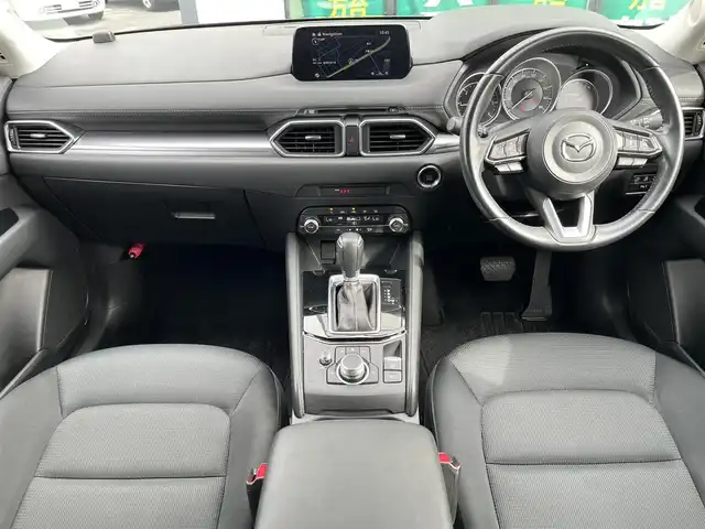 マツダ ＣＸ－５ XD 奈良県 2018(平30)年 4.4万km マシーングレープレミアムM 純正ナビ/（フルセグ/BT/CD/DVD）/レーダークルーズコントロール/バックカメラ/ブラインドスポットモニター/衝突軽減システム/前後コーナーセンサー/レーンキープアシスト/オートライト/LEDヘッドライト/ETC2.0/純正17インチAW/取り扱い説明書/スペアキーX1