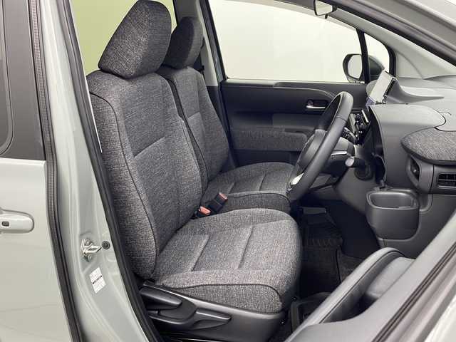 トヨタ シエンタ Z 兵庫県 2022(令4)年 2.5万km アーバンカーキ ・ワンオーナー/・純正10型ナビ/TV/BT/USB/Miracast/・バックカメラ/・両側パワースライドドア/・純正ビルトインETC2.0/・ステアリングヒーター/・前席シートヒーター/・ドアミラーヒーター/・トヨタセーフティセンス/・レーンディーパーチャーアラート/・ブラインドスポットモニター/・プリクラッシュセーフティ/・プロアクティブドライブアシスト/・クリアランスソナー/・リアクロストラフィックアラート/・パーキングアシストブレーキ/・レーダークルーズコントロール/・オートマチックハイビーム/・LEDライト/・スマートキー