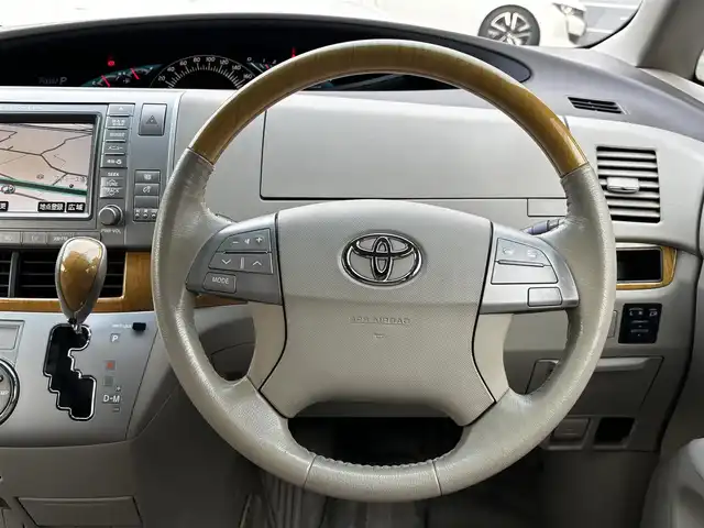 トヨタ エスティマ アエラス Gエディション NAVI 熊本県 2007(平19)年 14.4万km ミディアムシルバーメタリック ワンオーナー/純正メーカーナビ/【CD/DVD/ミュージックサーバー】/バックカメラ/両側パワースライドドア/ステアリングスイッチ/純正17インチAW/M/Tモード/オートライト/Wエアコン/ETC/純正フロアマット/プッシュスタート/スマートキー/ウォークスルー/3列シート/ウインカーミラー/ドアバイザー/記録簿