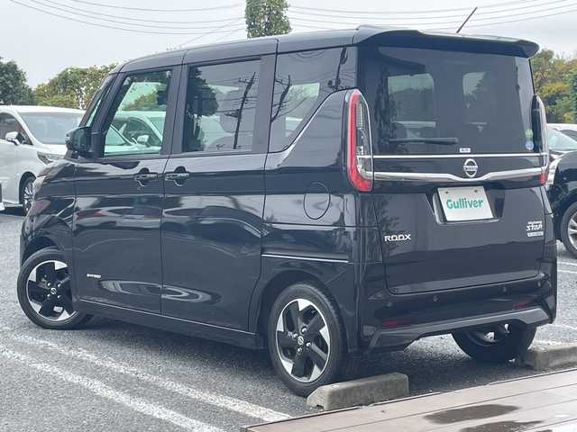 日産 ルークス ハイウェイスター X 千葉県 2020(令2)年 2.4万km ブラック ナビMM517D-W　全方位カメラ　両側電動スライドドア　ハンズフリーオートスライドドア　ドラレコ　全方位カメラ付ミラー　リアサーキュレーター　前後センサー　LEDライト　オートライト　１４インチAW