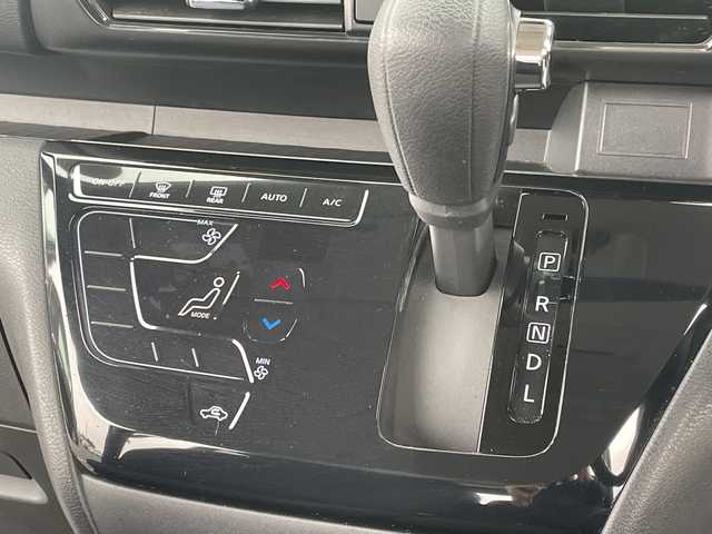 日産 ルークス ハイウェイスター X 千葉県 2020(令2)年 2.4万km ブラック ナビMM517D-W　全方位カメラ　両側電動スライドドア　ハンズフリーオートスライドドア　ドラレコ　全方位カメラ付ミラー　リアサーキュレーター　前後センサー　LEDライト　オートライト　１４インチAW