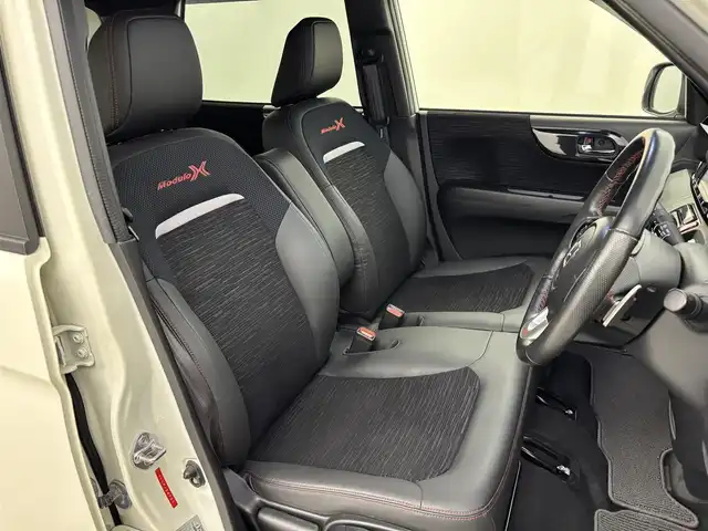 ホンダ Ｎ ＯＮＥ モデューロX 福岡県 2015(平27)年 2.8万km プレミアムホワイトパールⅡ ワンオーナー　/社外ナビ／フルセグＴＶ　/ＥＴＣ　/クルーズコントロール　/パドルシフト　/横滑り防止装置　/プッシュスタート　/電動格納式ドアミラー　/ハーフレザーシート　/社外リップスポイラー　/社外１５インチＡＷ