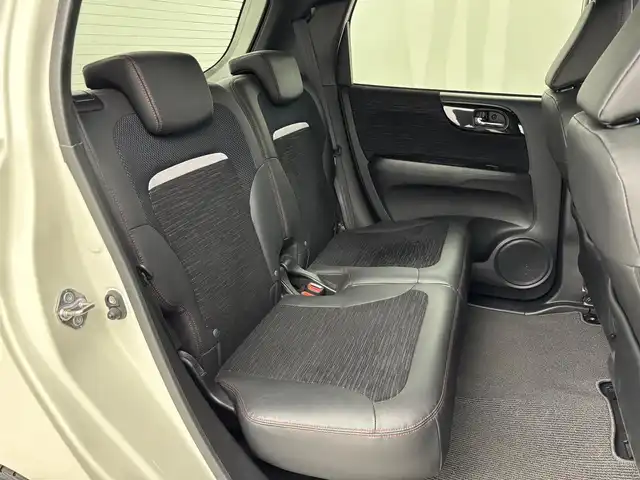 ホンダ Ｎ ＯＮＥ モデューロX 福岡県 2015(平27)年 2.8万km プレミアムホワイトパールⅡ ワンオーナー　/社外ナビ／フルセグＴＶ　/ＥＴＣ　/クルーズコントロール　/パドルシフト　/横滑り防止装置　/プッシュスタート　/電動格納式ドアミラー　/ハーフレザーシート　/社外リップスポイラー　/社外１５インチＡＷ