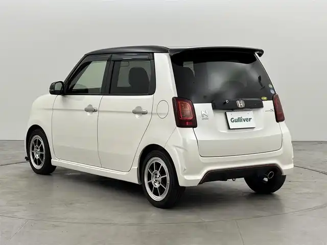 ホンダ Ｎ ＯＮＥ モデューロX 福岡県 2015(平27)年 2.8万km プレミアムホワイトパールⅡ ワンオーナー　/社外ナビ／フルセグＴＶ　/ＥＴＣ　/クルーズコントロール　/パドルシフト　/横滑り防止装置　/プッシュスタート　/電動格納式ドアミラー　/ハーフレザーシート　/社外リップスポイラー　/社外１５インチＡＷ