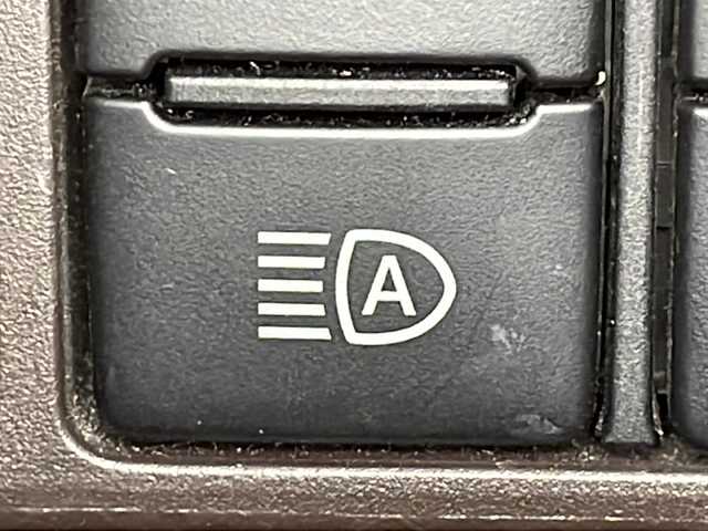 トヨタ タンク G 広島県 2019(平31)年 5.5万km ファインブルーマイカメタリック 純正ナビ　/両側パワースライドドア　/Ｂカメラ　/クルーズコントロール　/オートハイビーム　/衝突軽減ブレーキ　/レーンキープアシスト　/オートライト　/コーナーセンサー　/スマートキー/ドライブレコーダー　/ＥＴＣ/純正14インチホイールキャップ(165/65/R14)/エアバック（運転席/助手席）