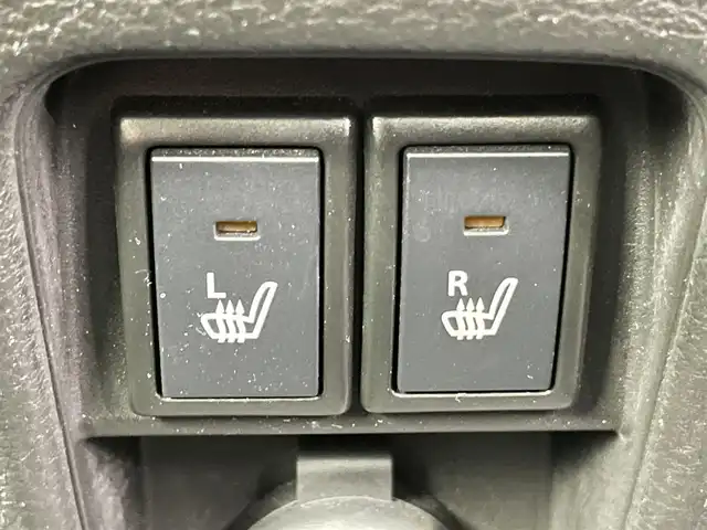 スズキ ハスラー Jスタイル 千葉県 2021(令3)年 2.9万km オフブルーメタリック/ガンメタリック2トーンルーフ 禁煙車/社外ナビ/・MDV-D308BT/・CD/BT/ワンセグ/デュアルカメラブレーキサポート/車線逸脱警報/コーナーセンサー/バックカメラ/前席シートヒーター/LEDヘッドライト/オートライト/オートハイビーム/フォグライト/アイドリングストップ/純正15インチアルミホイール/スマートキー/ETC/サイド＆カーテンエアバッグ/ルーフレール