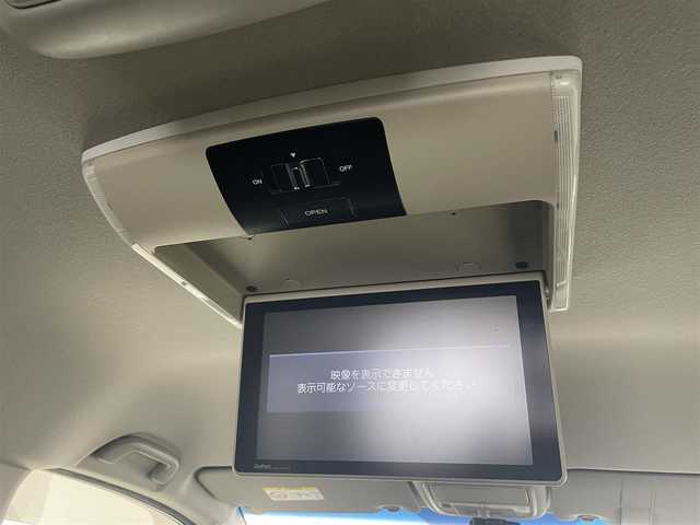 ホンダ ステップワゴン G EX 埼玉県 2015(平27)年 5.8万km ホワイトオーキッドパール 純正インターナビ/ CD DVD フルセグTV Bluetooth HDMI/11インチ純正フリップダウンモニター/バックカメラ/ステアリングスイッチ/衝突被害軽減システム/レーダークルーズコントロール/レーンキープアシスト/先行車発進お知らせ機能/横滑り防止システム/シートヒーター/わくわくゲート/LEDオートライト/ETC/スマートキー