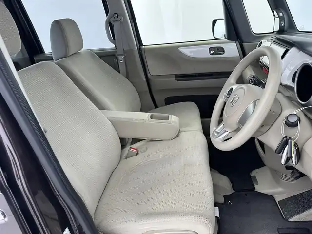 ホンダ Ｎ ＢＯＸ G Lパッケージ 愛知県 2015(平27)年 7.5万km プレミアムディープモカパール 社外ナビ　/（フルセグ／ＢＴ／ＣＤ／ＤＶＤ）　/バックモニター　/横滑り防止　/片側パワースライドドア　/プッシュスタート　/電動格納ミラー　/ＥＴＣ　/スペアキー