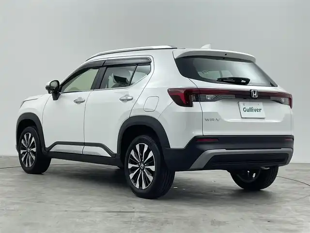 ホンダ ＷＲ－Ｖ Z+ 群馬県 2024(令6)年 0.2万km プラチナホワイトパール 純正９インチナビ　バックカメラ　レーダークルーズコントロール　レーンキープアシスト　衝突軽減ブレーキ　オートマチックハイビーム　前後コーナーセンサー　前後ドライブレコーダー　ＥＴＣ　ＬＥＤヘッドライト