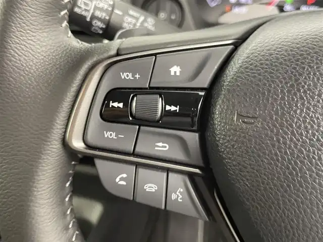 ホンダ ＷＲ－Ｖ Z+ 群馬県 2024(令6)年 0.2万km プラチナホワイトパール 純正９インチナビ　バックカメラ　レーダークルーズコントロール　レーンキープアシスト　衝突軽減ブレーキ　オートマチックハイビーム　前後コーナーセンサー　前後ドライブレコーダー　ＥＴＣ　ＬＥＤヘッドライト