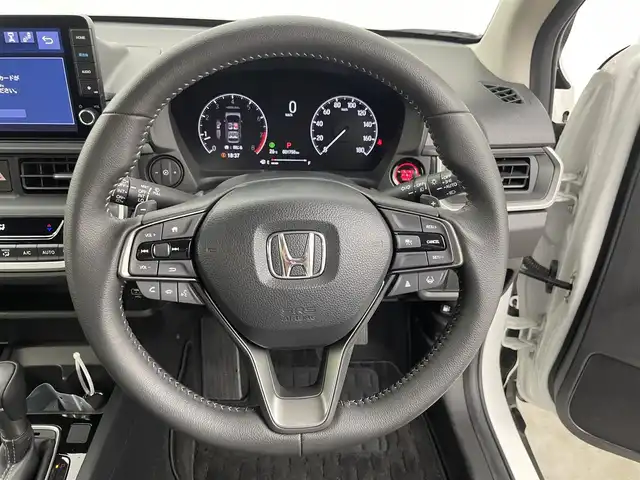 ホンダ ＷＲ－Ｖ Z+ 群馬県 2024(令6)年 0.2万km プラチナホワイトパール 純正９インチナビ　バックカメラ　レーダークルーズコントロール　レーンキープアシスト　衝突軽減ブレーキ　オートマチックハイビーム　前後コーナーセンサー　前後ドライブレコーダー　ＥＴＣ　ＬＥＤヘッドライト