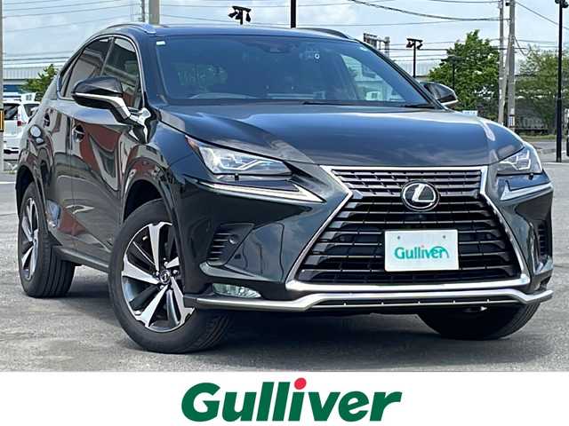 レクサス ＮＸ 300h スパイス&シック 道央・札幌 2020(令2)年 5万km グラファイトブラックガラスフレーク ４WD/ワンオーナー/純正メーカーナビ/CD/DVD/BT/フルセグ/プリクラッシュセーフティ/横滑り防止装置/レーダークルーズコントロール/レーンキープアシスト/クリアランスソナー/ブラインドスポットモニター/パーキングサポートブレーキ/ロードサインアシスト/パノラミックビューモニター/ビルトインETC2.0/ドライブレコーダー/自動防眩ミラー/DRIVEMODE切替/EVMODE/パワーバックドア/前席パワーシート/前席シートヒーター/前席エアシート/D席メモリーシート/レザーシート/革巻きステアリング/ステアリングリモコン/パドルシフト/ハンドルヒーター/AC100V/HUD/電動パーキング/ブレーキホールド/MTモード付AT/プッシュスタート/スマートキー/LEDヘッドライト/オートライト/オートハイビーム/フォグランプ/電動格納ミラー/ヒーテッドドアミラー/ウィンカーミラー/純正フロアマット/スペアキー