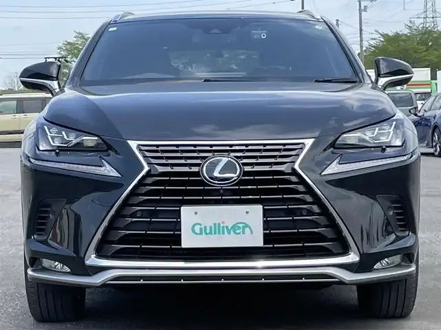 レクサス ＮＸ 300h スパイス&シック 道央・札幌 2020(令2)年 5万km グラファイトブラックガラスフレーク ４WD/ワンオーナー/純正メーカーナビ/CD/DVD/BT/フルセグ/プリクラッシュセーフティ/横滑り防止装置/レーダークルーズコントロール/レーンキープアシスト/クリアランスソナー/ブラインドスポットモニター/パーキングサポートブレーキ/ロードサインアシスト/パノラミックビューモニター/ビルトインETC2.0/ドライブレコーダー/自動防眩ミラー/DRIVEMODE切替/EVMODE/パワーバックドア/前席パワーシート/前席シートヒーター/前席エアシート/D席メモリーシート/レザーシート/革巻きステアリング/ステアリングリモコン/パドルシフト/ハンドルヒーター/AC100V/HUD/電動パーキング/ブレーキホールド/MTモード付AT/プッシュスタート/スマートキー/LEDヘッドライト/オートライト/オートハイビーム/フォグランプ/電動格納ミラー/ヒーテッドドアミラー/ウィンカーミラー/純正フロアマット/スペアキー