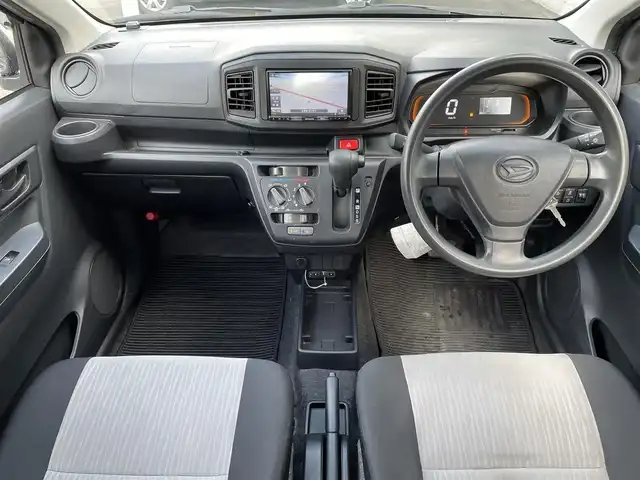 ダイハツ ミラ イース L SAⅢ 道央・札幌 2020(令2)年 4.2万km ホワイト 登録時走行距離41578ｋｍ/ 4 W D /寒冷地仕様/社外メモリナビ（FM/AM/SD/BT)/アイドリングストップ/ドアバイザー/ETC/パーキングアシスト/スペアキー×１/ドライブレコーダー（前方）/横滑り防止装置/コーナーセンサー/レーンキープアシスト/盗難防止装置/オートマチックハイビーム/社外フロアマット/衝突軽減ブレーキ/ヘッドライトレベライザー