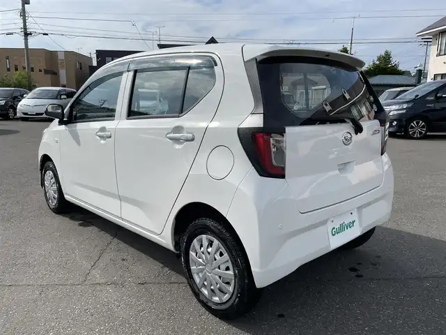 ダイハツ ミラ イース L SAⅢ 道央・札幌 2020(令2)年 4.2万km ホワイト 登録時走行距離41578ｋｍ/ 4 W D /寒冷地仕様/社外メモリナビ（FM/AM/SD/BT)/アイドリングストップ/ドアバイザー/ETC/パーキングアシスト/スペアキー×１/ドライブレコーダー（前方）/横滑り防止装置/コーナーセンサー/レーンキープアシスト/盗難防止装置/オートマチックハイビーム/社外フロアマット/衝突軽減ブレーキ/ヘッドライトレベライザー