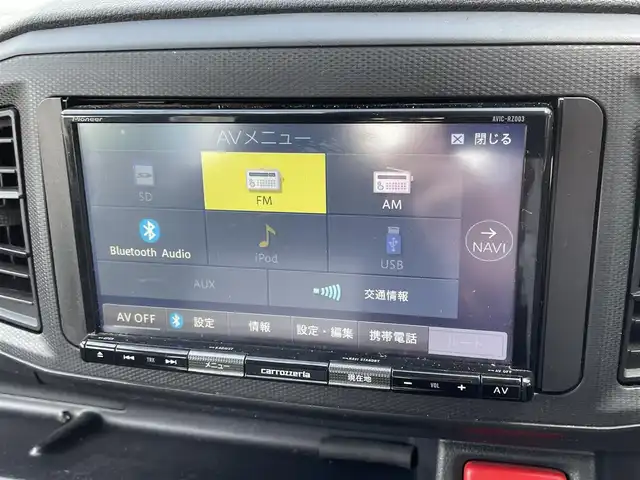 ダイハツ ミラ イース L SAⅢ 道央・札幌 2020(令2)年 4.2万km ホワイト 登録時走行距離41578ｋｍ/ 4 W D /寒冷地仕様/社外メモリナビ（FM/AM/SD/BT)/アイドリングストップ/ドアバイザー/ETC/パーキングアシスト/スペアキー×１/ドライブレコーダー（前方）/横滑り防止装置/コーナーセンサー/レーンキープアシスト/盗難防止装置/オートマチックハイビーム/社外フロアマット/衝突軽減ブレーキ/ヘッドライトレベライザー