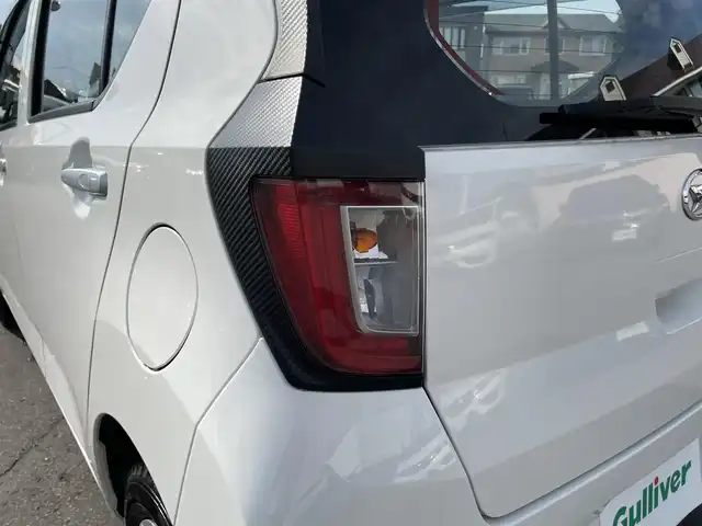 ダイハツ ミラ イース L SAⅢ 道央・札幌 2020(令2)年 4.2万km ホワイト 登録時走行距離41578ｋｍ/ 4 W D /寒冷地仕様/社外メモリナビ（FM/AM/SD/BT)/アイドリングストップ/ドアバイザー/ETC/パーキングアシスト/スペアキー×１/ドライブレコーダー（前方）/横滑り防止装置/コーナーセンサー/レーンキープアシスト/盗難防止装置/オートマチックハイビーム/社外フロアマット/衝突軽減ブレーキ/ヘッドライトレベライザー