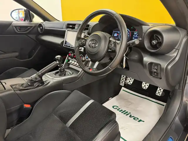 トヨタ ＧＲ８６ RZ 群馬県 2022(令4)年 3.7万km マグネタイトグレーメタリック 純正9インチメモリナビ/・フルセグTV/・CD/DVD/BT/・SD/AM.FM/バックカメラ/ETC/クルーズコントロール/ハーフレザーシート/D/N席シートヒーター/GR専用革巻きステアリング/ステアリングスイッチ/スマートキー/プッシュスタート/LEDヘッドライト/リアフォグランプ/オートライト/社外18インチAW(SUBARU)/純正フロアマット/電動格納ミラー/横滑り防止システム